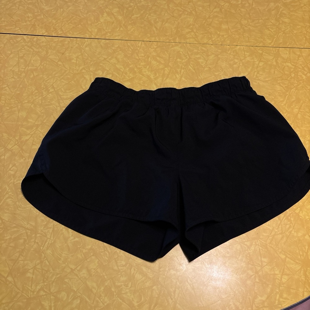 Old Navy Black Athletic Shorts Relaxed Fit